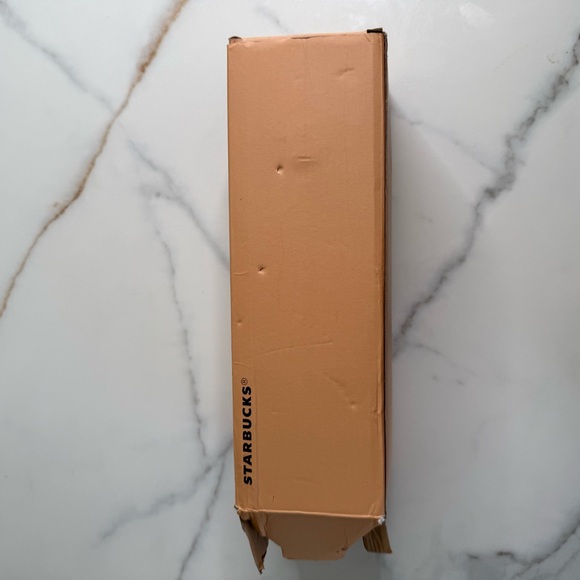 NIB Pink coffee tumbler and straw - Picture 8 of 9